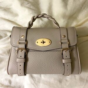 NWOT Mulberry Mini Alexa Chalk Heavy Grain Handbag Crossbody Bag